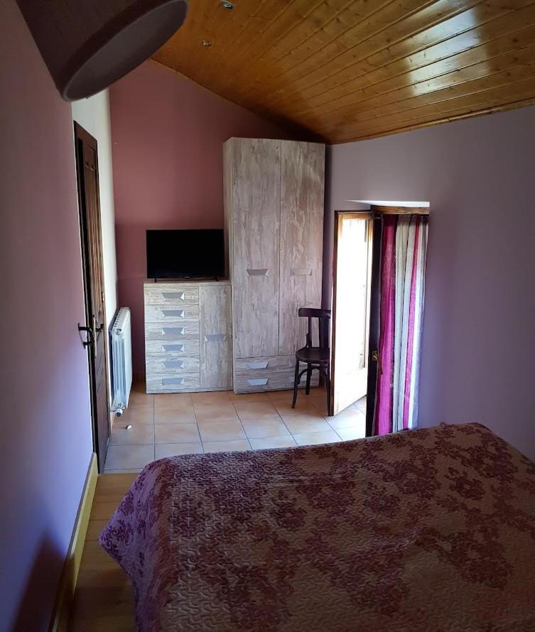 Apartamento Casa Cavero Almazorre Esterno foto